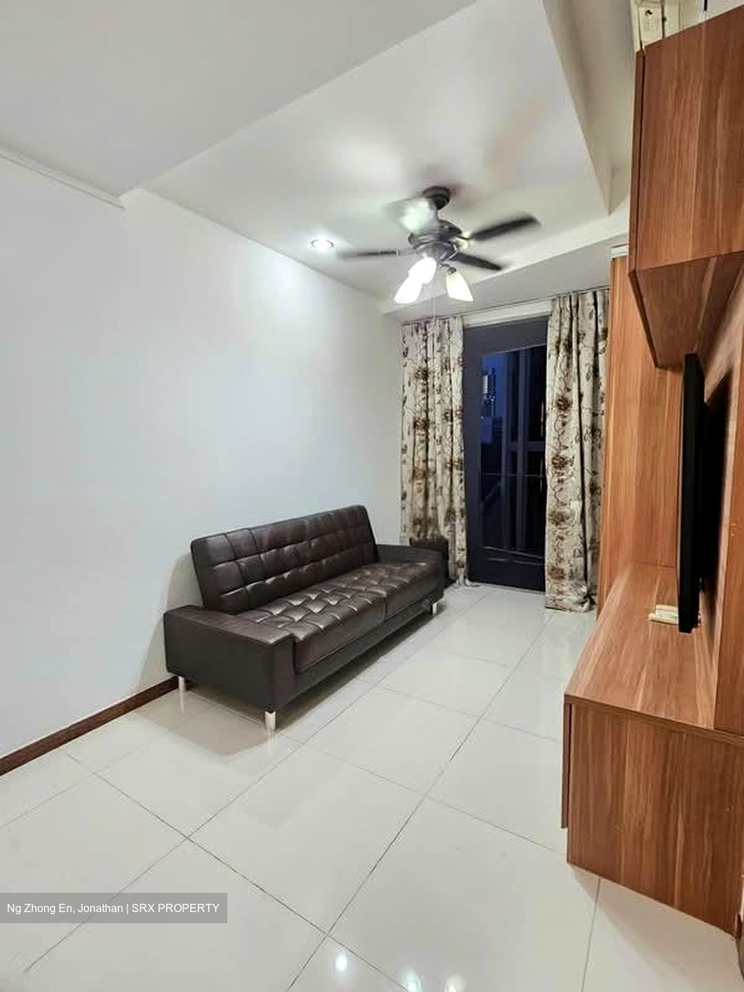 Suites 123 (D8), Apartment #560307641